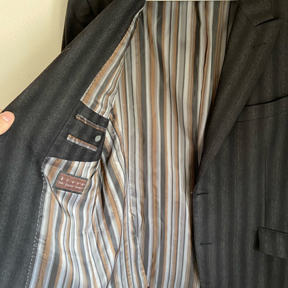Kroon Men’s 40R Striped gray and black Blazer - Picture 5 of 12
